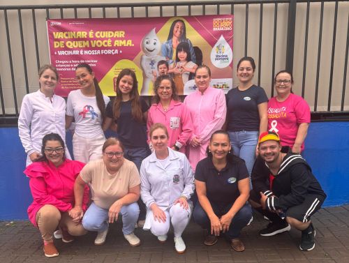 Nova Aurora realiza Dia D da Multivacinação e ação do Outubro Rosa
